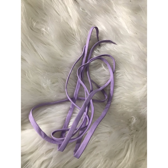 💜 Suede Lavender Pumas 💜 - Picture 7 of 7